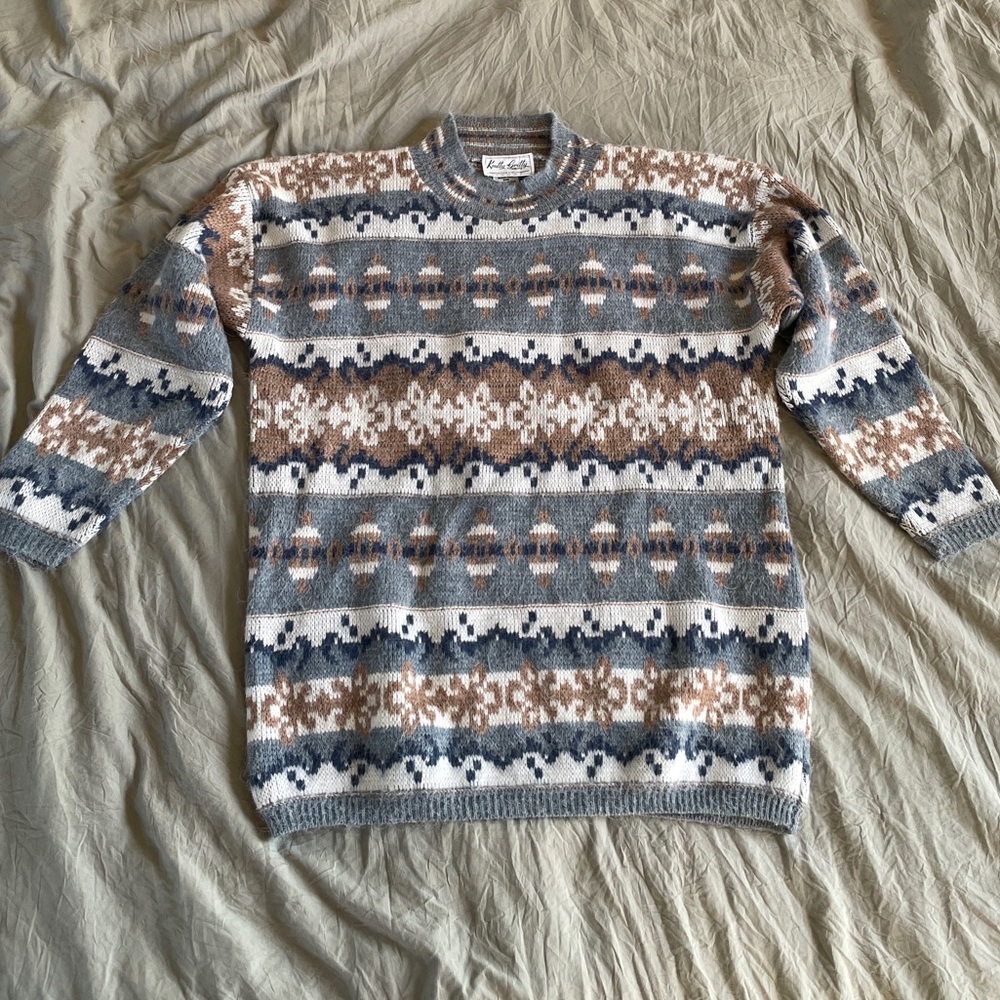 Cozy Patterned Vintage Sweater